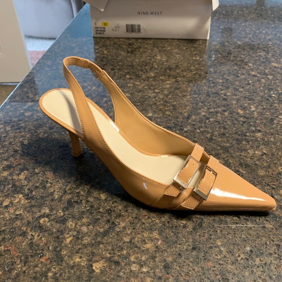 Shoes - Picture 8 of 15